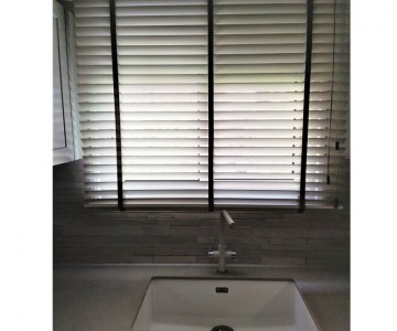 ΞΥΛΙΝΟ ΣΤΟΡΙ ΣΕ ΚΟΥΖΙΝΑ 2